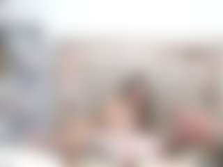 Live cam show with BrinneCastillo - New Toys on fapnchat