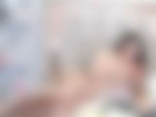 Live cam show with BrinneCastillo - Athletic on Mixed Magazine Live