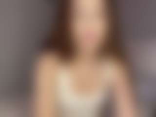 Live cam show with Amelia - Brown Hair Teen (18+) on CamwithHer