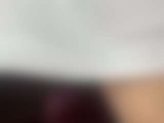 Live cam show with Amelia - Green Eyes on StripNow