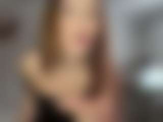 Live cam show with Amelia - Curvy Middle Aged on Camsoda