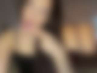 Live cam show with Amelia - Middle Aged on https://playwithruby.com