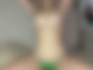 Amelia's Live Sex Cam Show