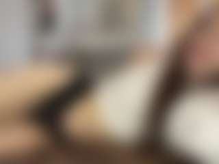 Live cam show with Amelia - Body Massage on Camsoda