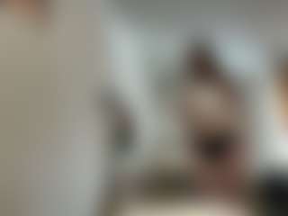 Live cam show with Amelia - Green Eyes on Camsoda