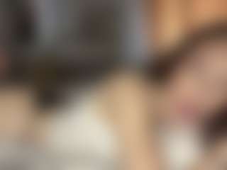 Live cam show with Amelia - Anal Toys on Cam Slut