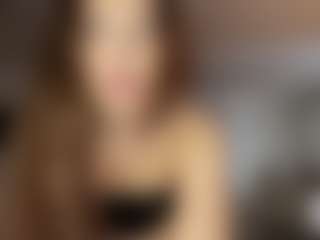 Live cam show with Amelia - Brown Eyes on madthumbs