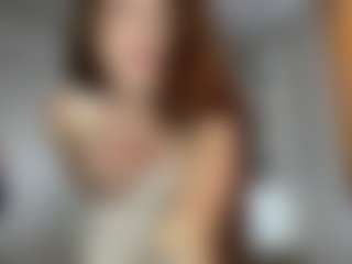 Live cam show with Amelia - College Brown Hair on Camsoda
