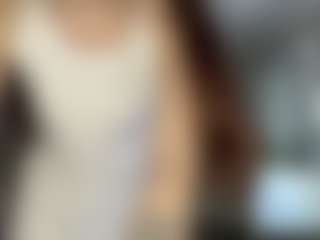 Live cam show with Amelia - College Brown Hair on Camsoda