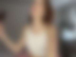 Live cam show with Amelia - Bedroom Brown Hair on Camsoda