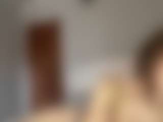 Amelia's Live Sex Cam Show