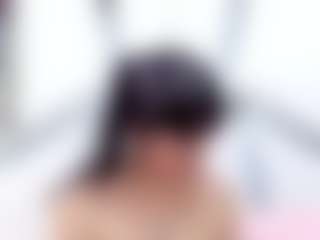 EmilyColns's Live Sex Cam Show