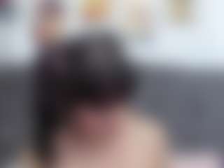 EmilyColns's Live Sex Cam Show