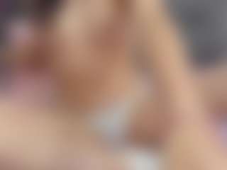 EmilyColns's Live Sex Cam Show