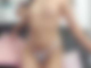 Live cam show with EmilyColns - Normal on SpankPalCams