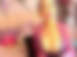 Live cam show with EvelynaGrey - Handjob on crypto-cams