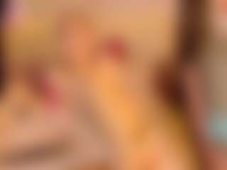 Live cam show with EvelynaGrey - Deepthroat on liverealitysex.com