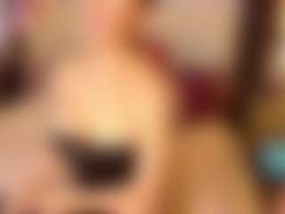 EvelynaGrey's Live Sex Cam Show