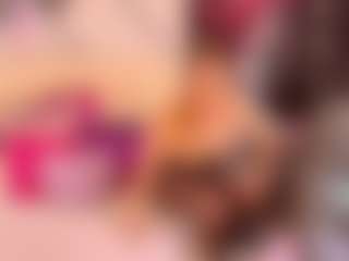 EvelynaGrey's Live Sex Cam Show