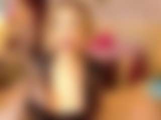 Live cam show with EvelynaGrey - Smoking on Camsoda