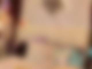 Live cam show with EvelynaGrey - Blonde Hair Middle Aged on Mixed Magazine Live