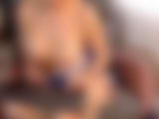 EvelynaGrey's Live Sex Cam Show