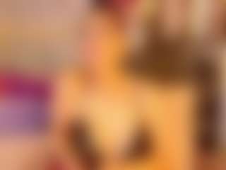 Live cam show with EvelynaGrey - Green Eyes on Uber Horny