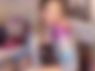 Live cam show with EvelynaGrey - Middle Aged on livesuperchat.net