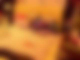 Live cam show with EvelynaGrey - Granny MILF on Mixed Magazine Live