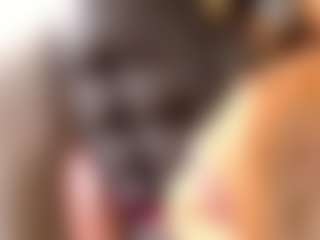 Live cam show with EvelynaGrey - Dildo Or Vibrator Granny on Streamer API