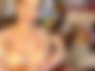 Live cam show with EvelynaGrey - Blue Eyes on Camsoda