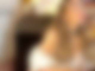 Live cam show with EvelynaGrey - Drinking on x69.live
