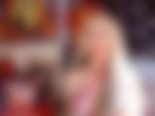 Live cam show with EvelynaGrey - Butt Plug on SpankPalCams