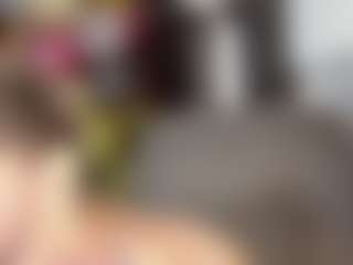 Live cam show with EvelynaGrey - Blue Eyes on Soda Cam