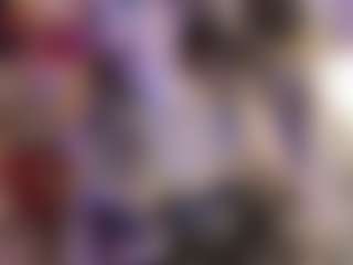 Live cam show with EvelynaGrey - Granny Blonde Hair on madthumbs