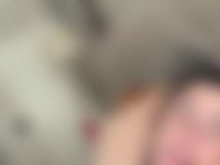 Live cam show with gothicbuttslut - White Curvy on Hubzter Live | united states
