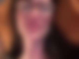 Live cam show with gothicbuttslut - Tease Curvy on SinfulBabes