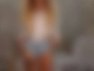 Lady-Alise MILF webcam performer live streaming