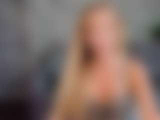 Live cam show with Lady-Alise - Moaning on StripNow