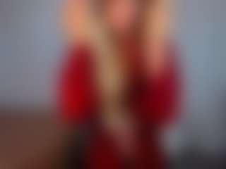 Live cam show with Lady-Alise - Teasing on crypto-cams