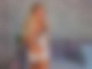 Lady-Alise's Live Sex Cam Show