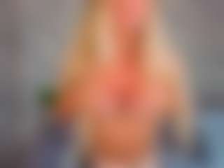Lady-Alise's Live Sex Cam Show