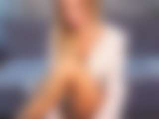 Lady-Alise MILF webcam performer live streaming