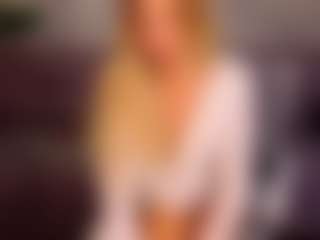 Live cam show with Lady-Alise - Blue Eyes on livesexfox.com