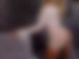 Live cam show with Lady-Alise - Foot Fetish Blonde Hair on Camsoda