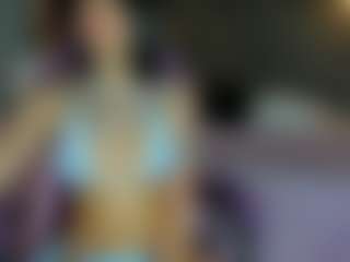 Live cam show with michy-melo - Skinny on Camsoda