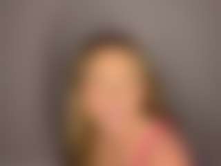 MoonlitCouple's Live Sex Cam Show