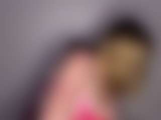 MoonlitCouple's Live Sex Cam Show