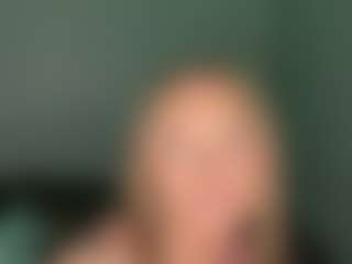 MoonlitCouple's Live Sex Cam Show
