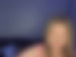 MoonlitCouple's Live Sex Cam Show